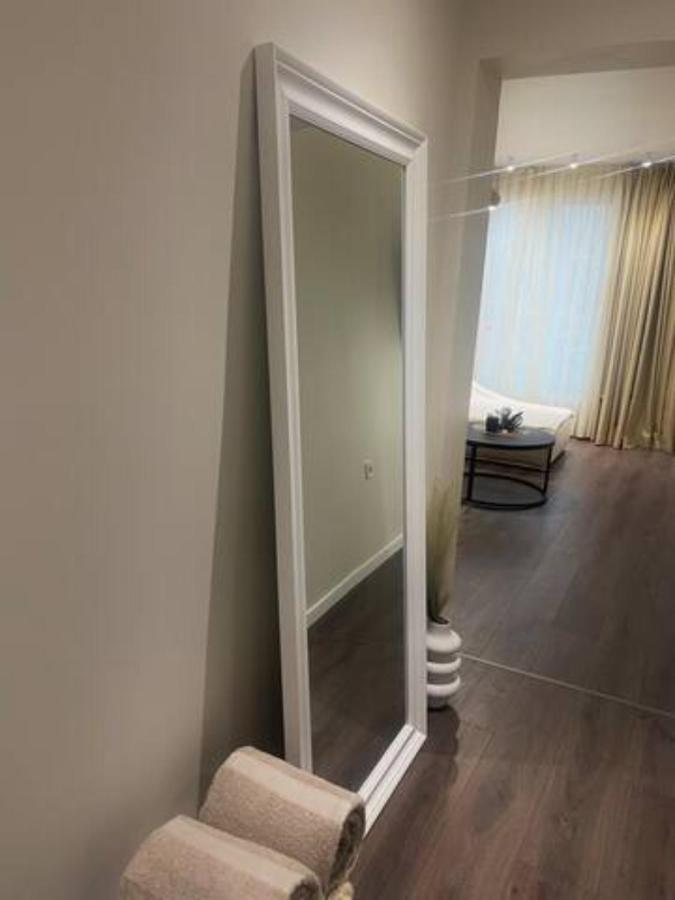 New Luxury Furnished Apartment - Beach, Varna Center & Fast Wi-Fi Exterior foto