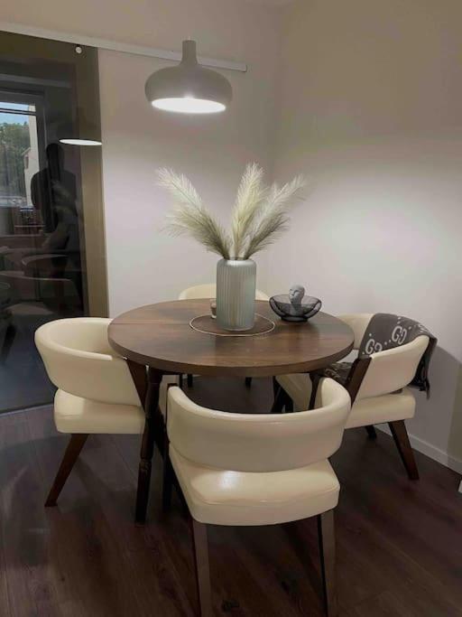 New Luxury Furnished Apartment - Beach, Varna Center & Fast Wi-Fi Exterior foto